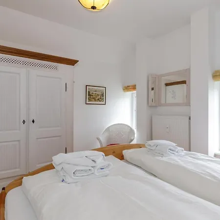 Haus Rolandseck Kuehlungsborn